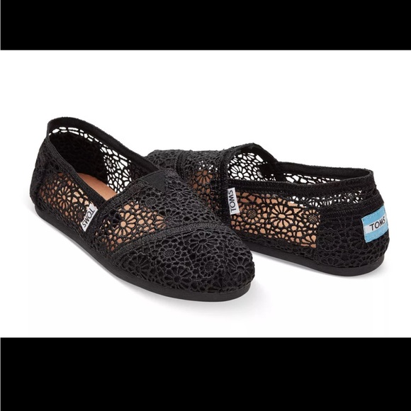 TOMS Womens Natural Moroccan Crochet Flat (size 5) - Picture 7 of 8
